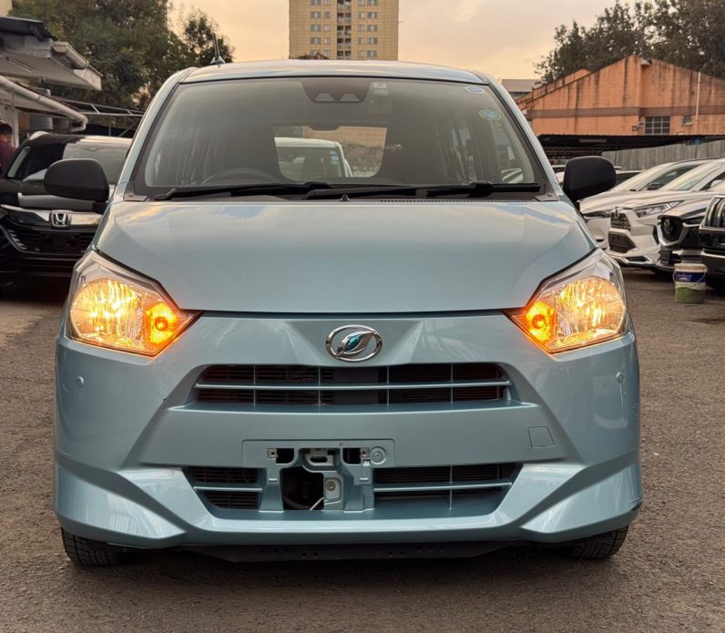 
								Daihatsu Mira full									