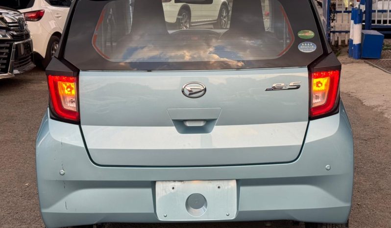 
								Daihatsu Mira full									