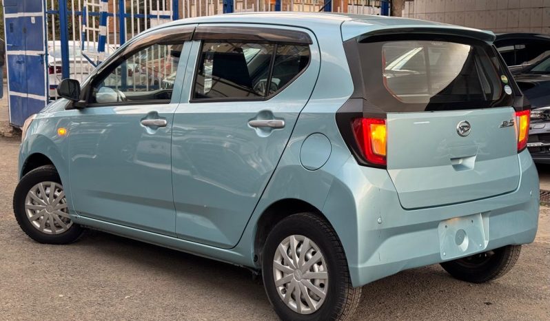 
								Daihatsu Mira full									