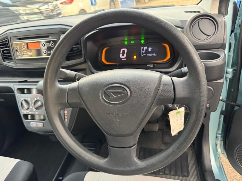 
								Daihatsu Mira full									