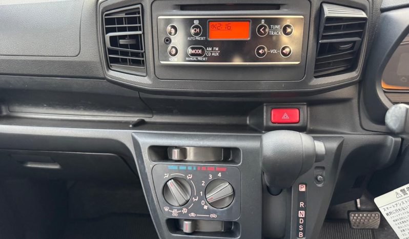 
								Daihatsu Mira full									