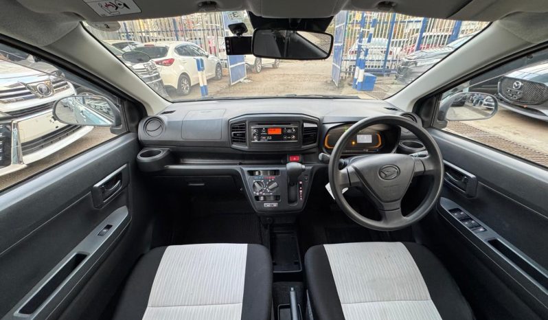 
								Daihatsu Mira full									