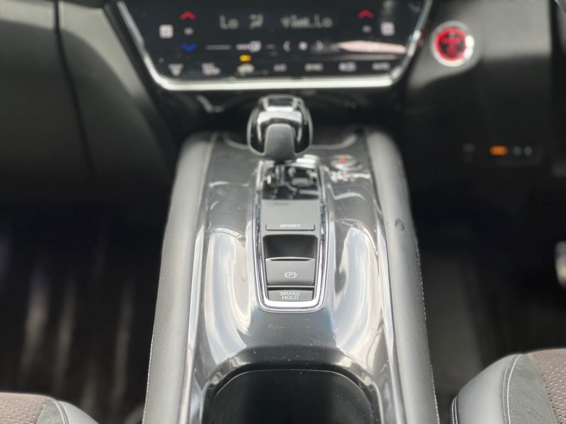 
								Honda Vezel full									