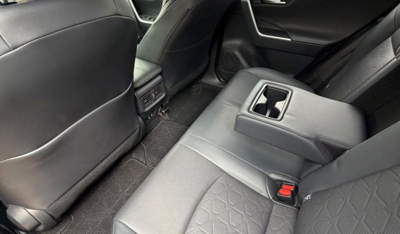 
								Toyota Rav4 full									