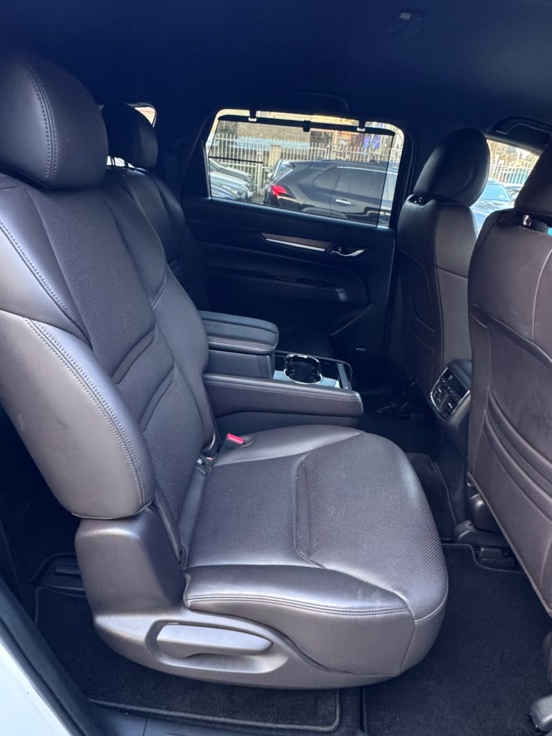 
								Mazda CX-8 full									
