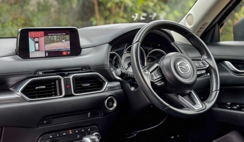 
								Mazda CX-5 full									