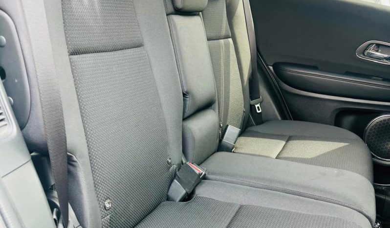 
								Honda Vezel full									