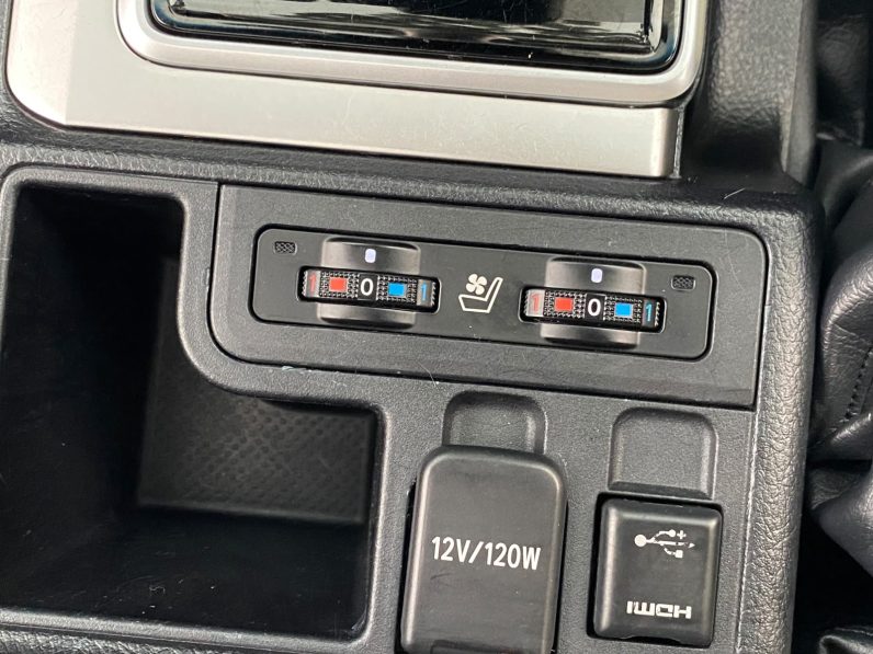 
								Toyota Landcruiser Prado TXL full									