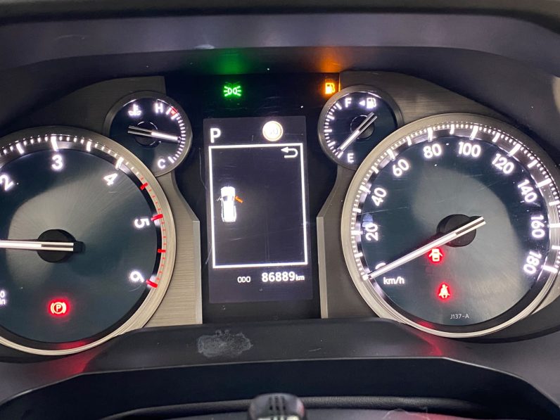 
								Toyota Landcruiser Prado TXL full									