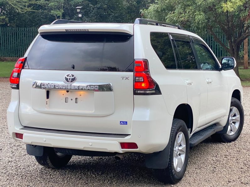 
								Toyota Landcruiser Prado TXL full									