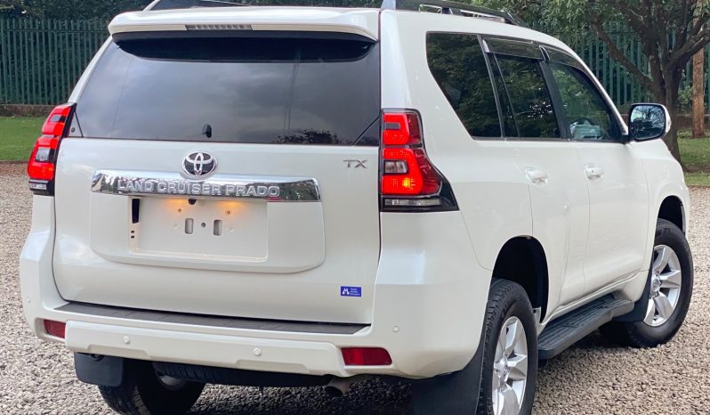 
								Toyota Landcruiser Prado TXL full									
