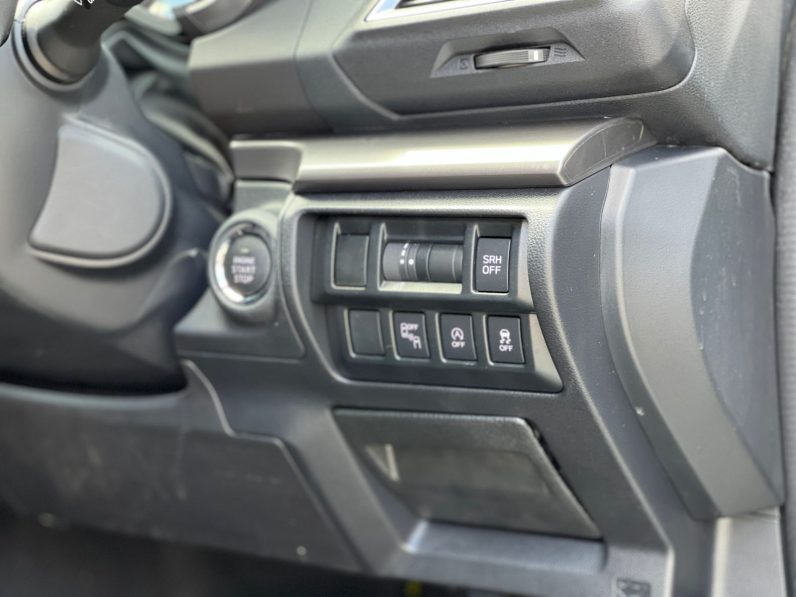 
								Subaru XV full									