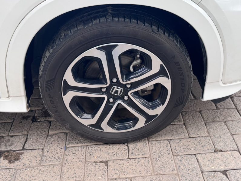 
								Honda Vezel full									