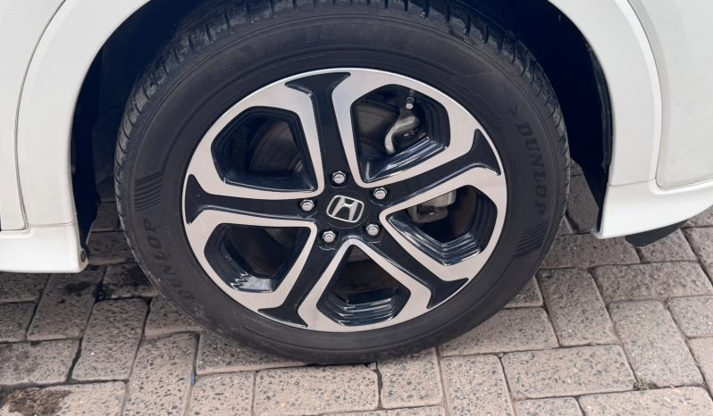 
								Honda Vezel full									