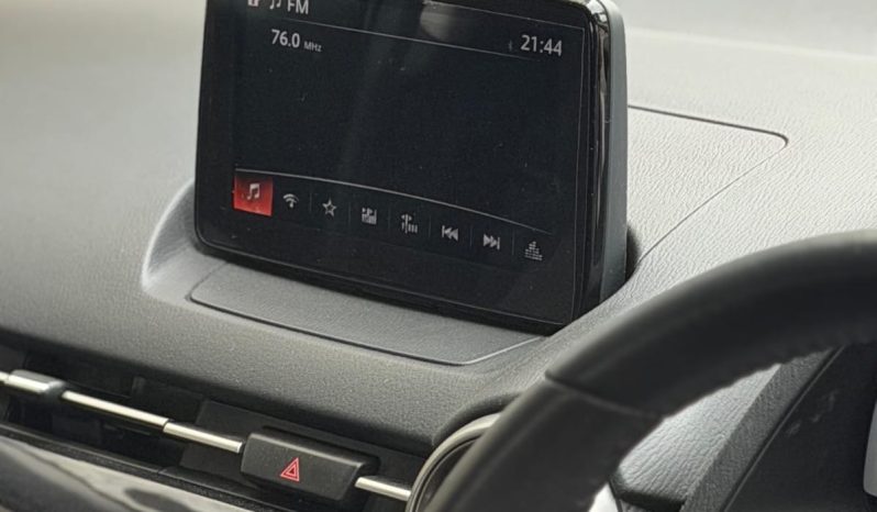 
								Mazda 2 full									