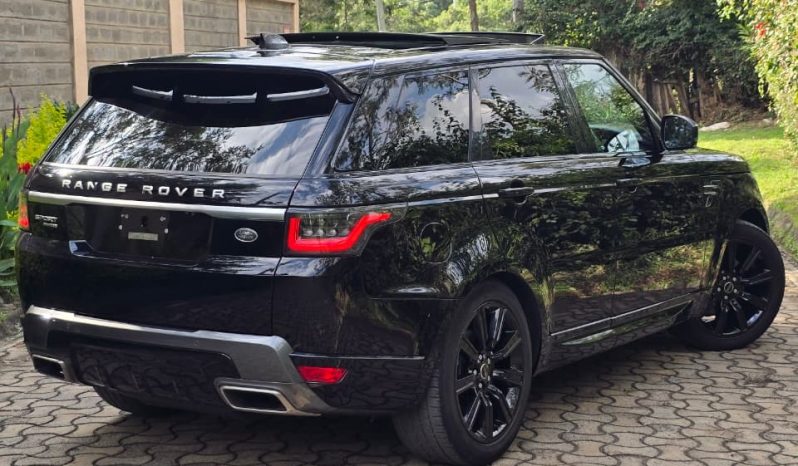
								Range Rover Sport HSE full									