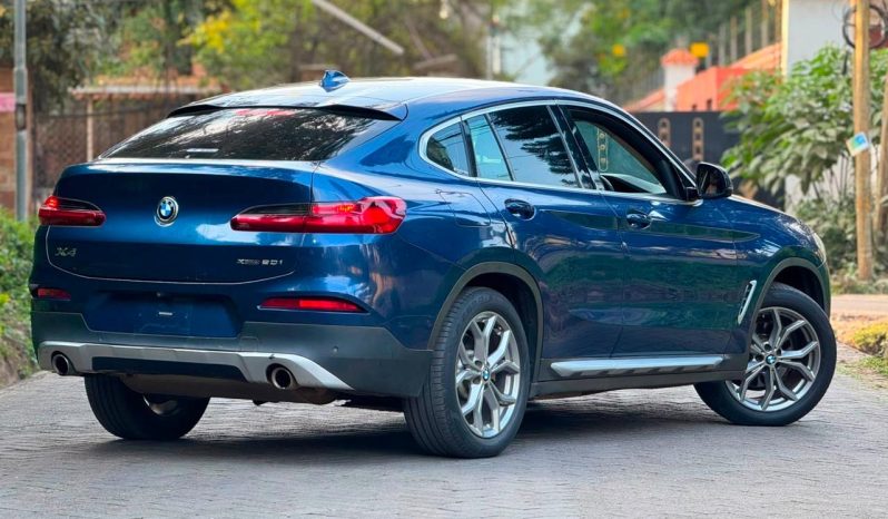 
								BMW X4 full									