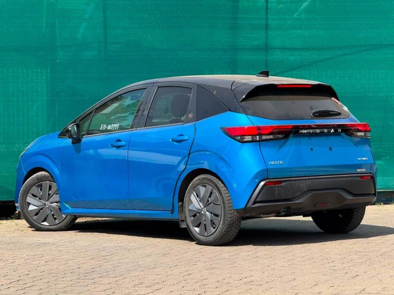 
								Nissan Note E-power full									