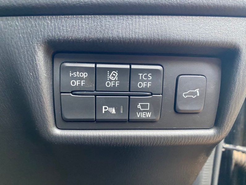 
								Mazda CX-5 full									