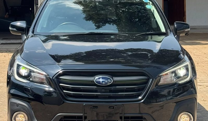 
								Subaru Outback full									