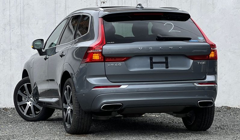 
								Volvo XC60 T8 full									