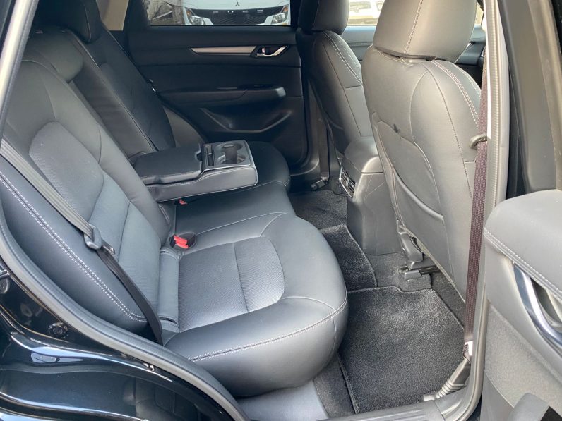 
								Mazda CX-5 full									