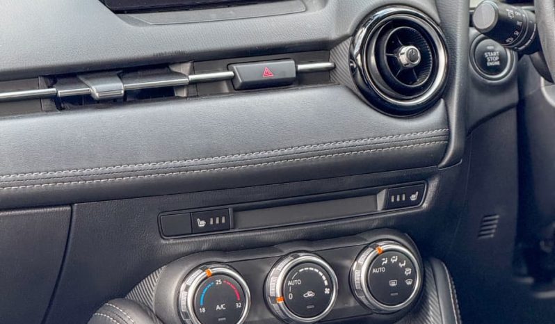 
								Mazda Demio full									