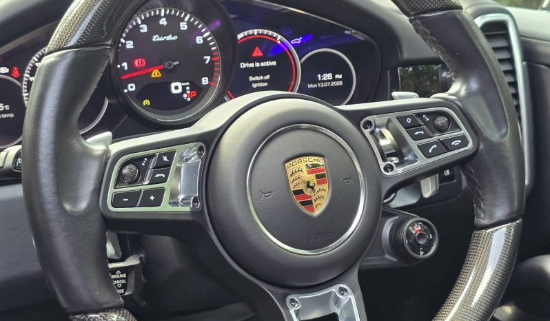 
								Porsche Cayenne Turbo full									