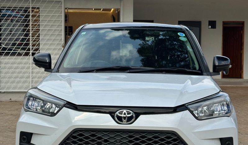
								Toyota Raize full									