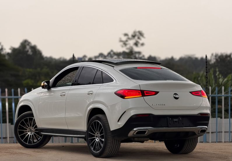 
								Mercedes Benz GLE400D full									