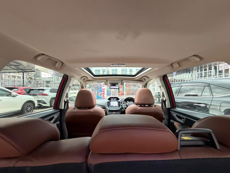 
								Subaru Forester E-Boxer full									