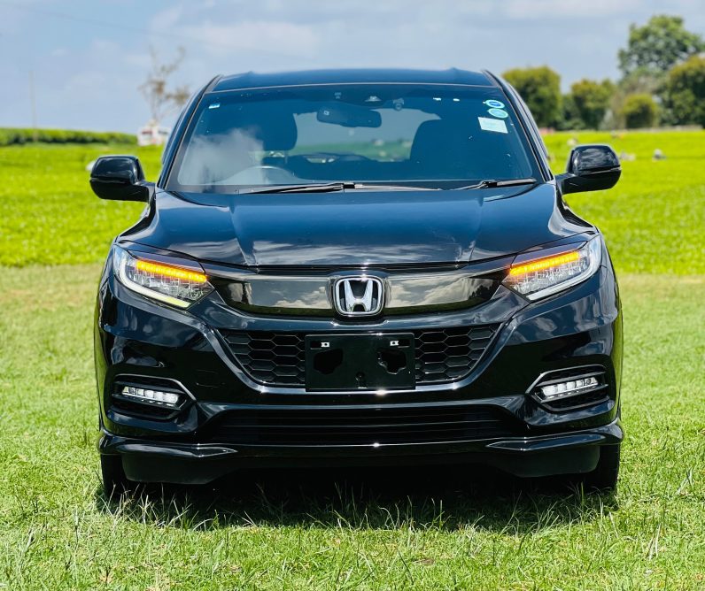 
								Honda Vezel RS full									