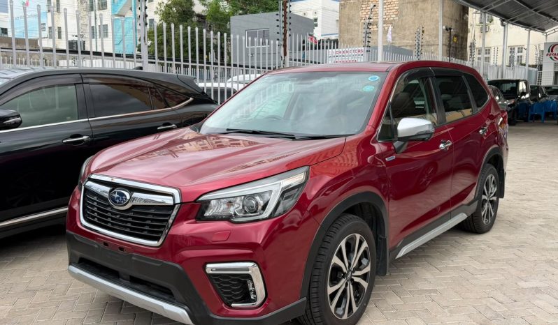 
								Subaru Forester E-Boxer full									