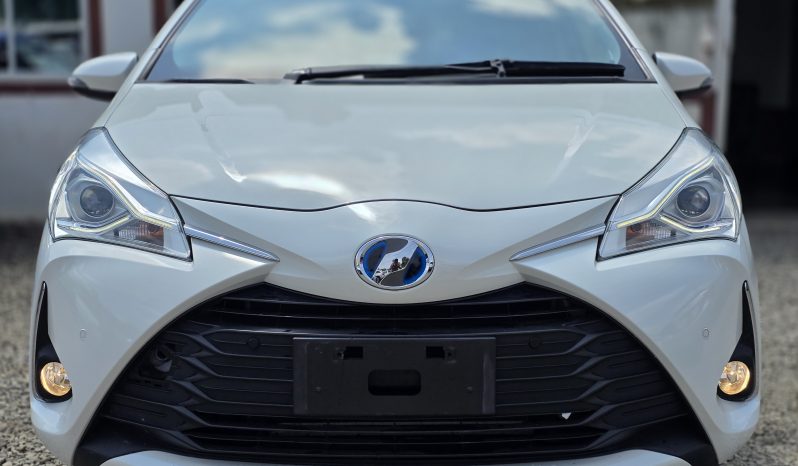 
								Toyota Vitz full									