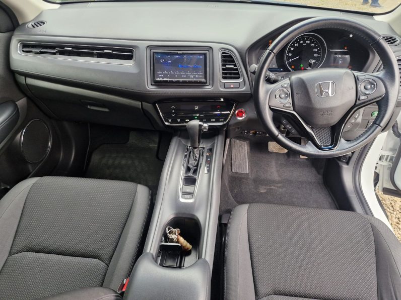 
								Honda Vezel full									