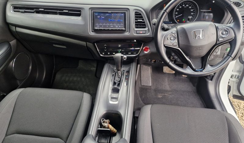 
								Honda Vezel full									