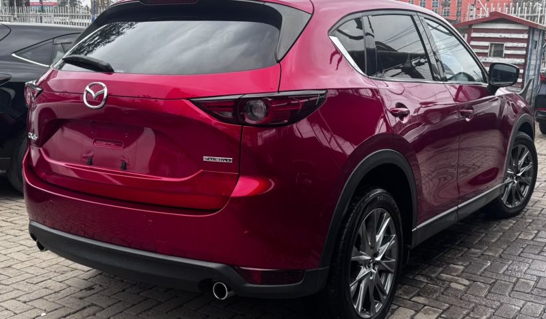 
								Mazda CX-5 full									