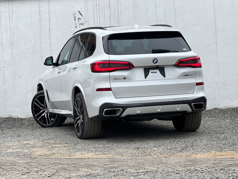 
								BMW X5 full									