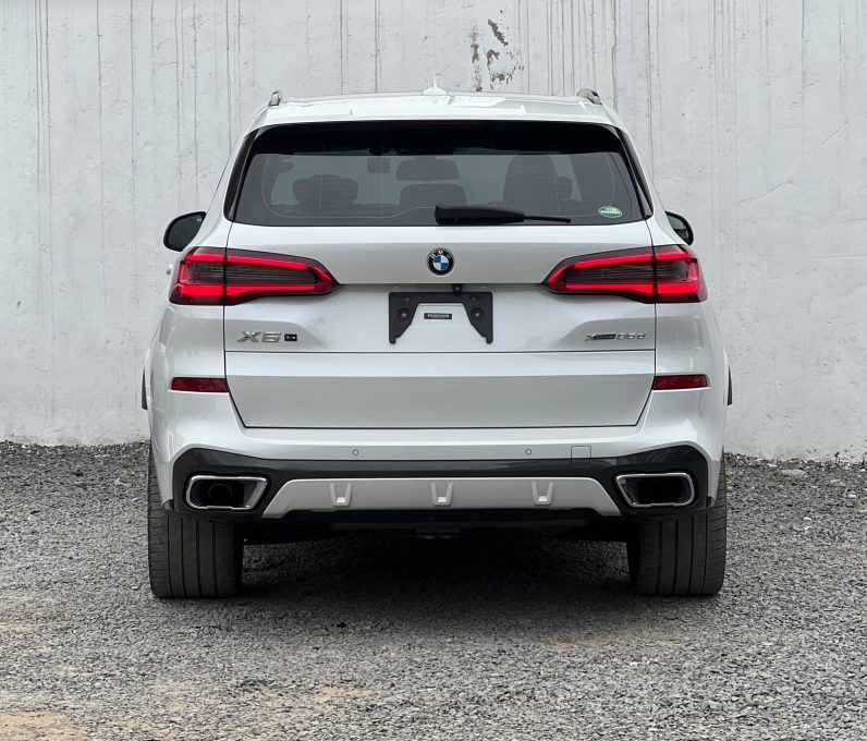 
								BMW X5 full									