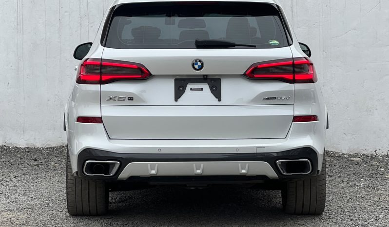 
								BMW X5 full									
