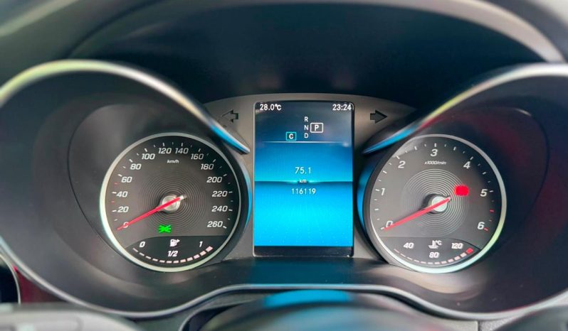 
								Mercedes Benz GLC220d full									