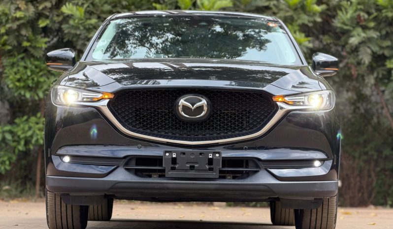 
								Mazda CX-5 full									