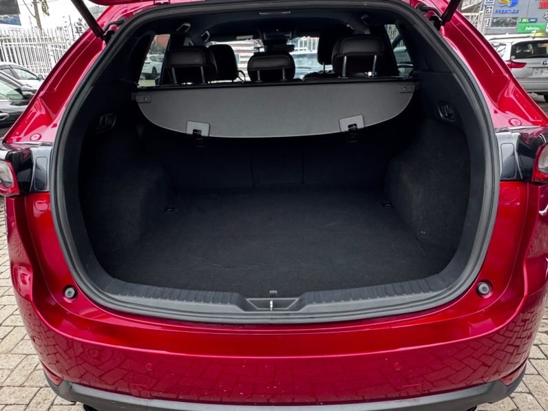 
								Mazda CX-5 full									