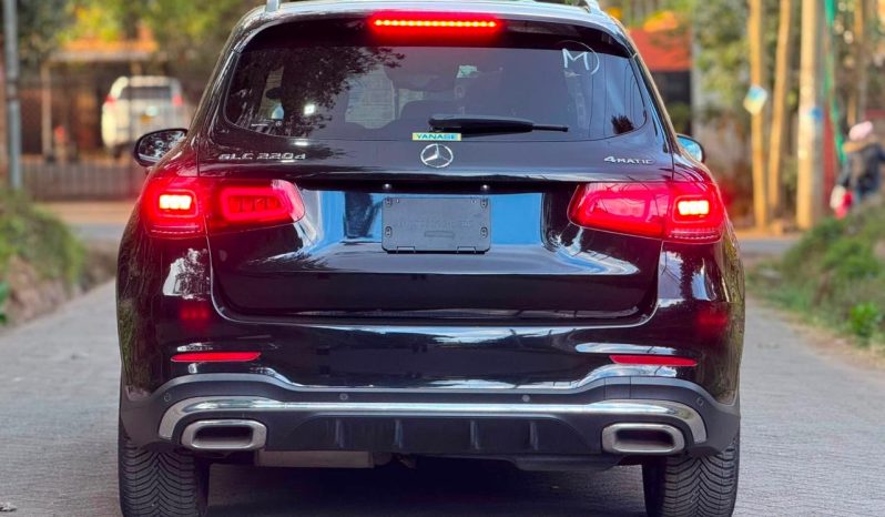 
								Mercedes Benz GLC220d full									