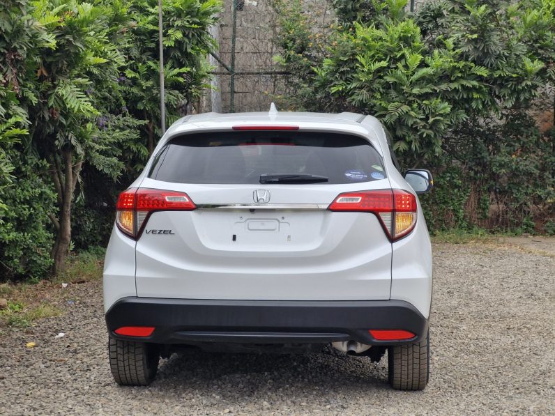 
								Honda Vezel full									