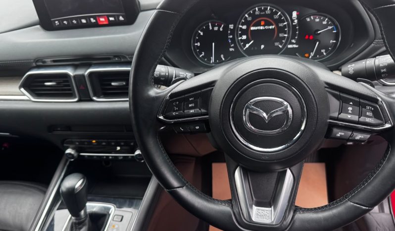 
								Mazda CX-5 full									