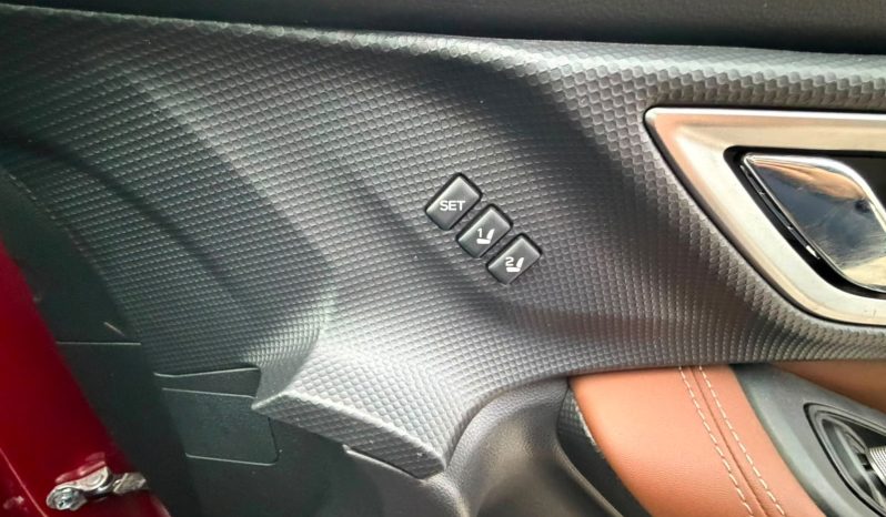 
								Subaru Forester E-Boxer full									