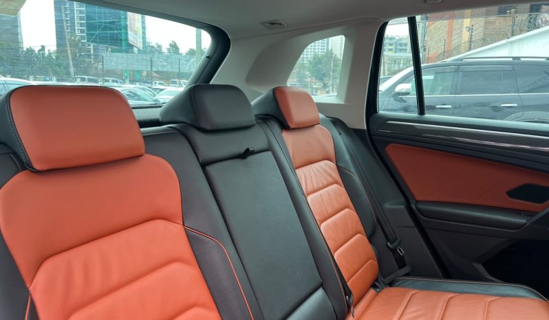 
								Volkswagen Tiguan TDI full									