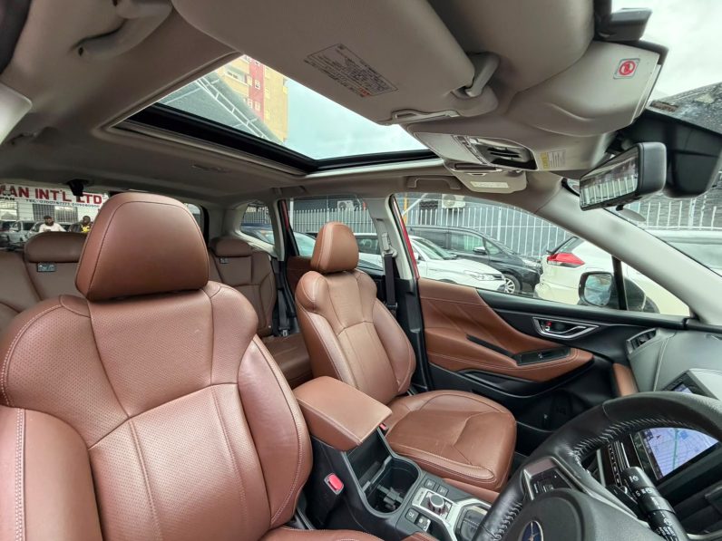 
								Subaru Forester E-Boxer full									