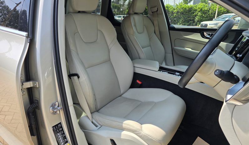 
								Volvo XC60 D4 full									